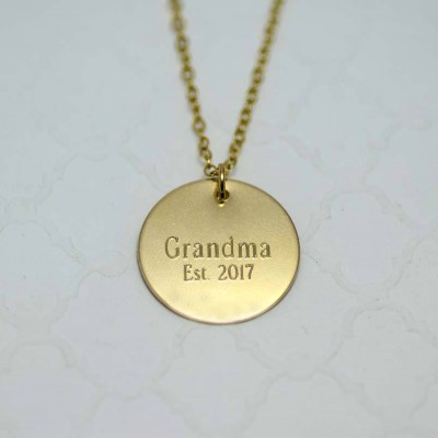 Grandma Necklace with Birthstones and Backside Engraving, Gold Grandma Necklace, Grandma Birthstone Necklace Silver, Personalized Necklace