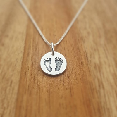 Baby Feet Charm Necklace/Sterling Silver Baby Feet Charm Necklace/Personalised Birthstone Necklace/New Mother Necklace/New Mom Necklace