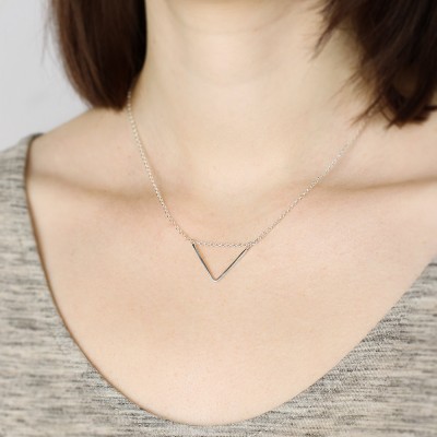 Apex - sterling silver chevron necklace - triangle necklace - minimalist jewellery - silver geometric necklace