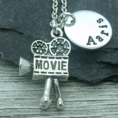 Movie camera hand stamped necklace, movie jewellery, personalised gift for movie lover, directors necklace, directors gift