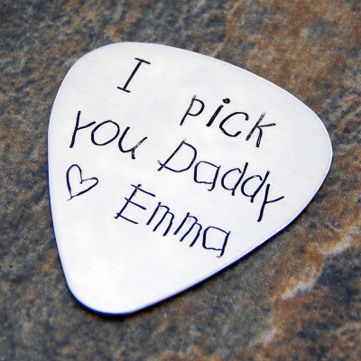 I pick you daddy - Guitar Pick Personalized from Child - Dad Gift - Valentine's Day Gift - Christmas Gift for Dad