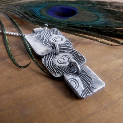 Silver Peacock Feather Necklace, Peacock Jewellery, Bird Lovers Gift, Necklace with Peacock Feather Design, Silver Peacock Charm Necklace,