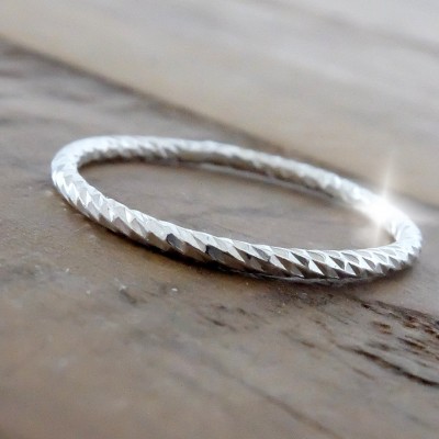 Silver Rope Stacking Ring, Rope Ring, Twisted Silver Ring, Silver Rope Ring, Silver Spiral Ring, Narrow Silver Ring, Silver Stacking Rings