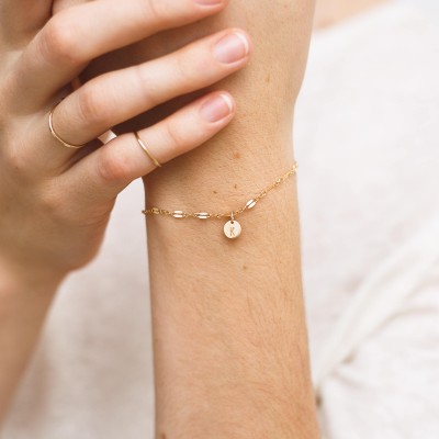 Dainty Lace Chain Initial Bracelet, Delicate Personalized Disk Bracelet • Tiny Disc in 18k Gold Fill, or Sterling Silver • LB007_td