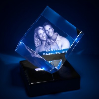 Square Crystal With Photo/Text Engraved Inside - The Handmade ™