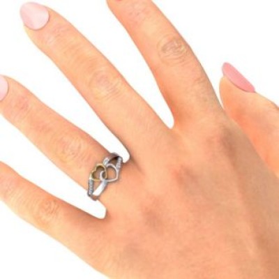 Forever Linked Hearts Ring - The Handmade ™