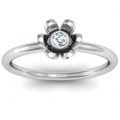Silver Stone in 'Magnolia' Ring - The Handmade ™