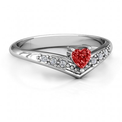 V-Accented Heart Ring - The Handmade ™