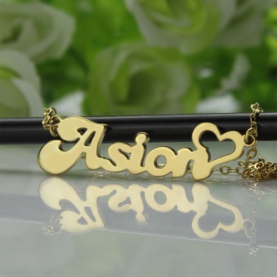 Name Necklace in Gold with Heart - The Handmade ™