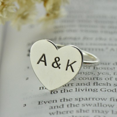 Engraved Sweetheart Ring with Double Initials Silver - The Handmade ™