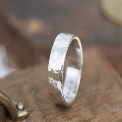 Hammered Personalised Silver Ring - The Handmade ™