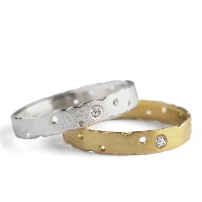 Precious Gold Ring Set With Diamonds - The Handmade ™