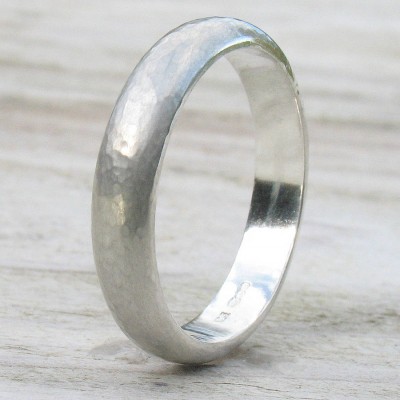 Silver Hammered Ring - The Handmade ™