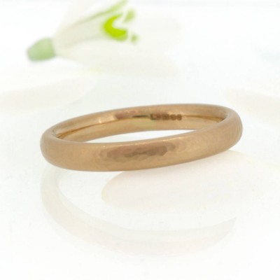 Hammered Comfort Fit Wedding Ring, Gold - The Handmade ™