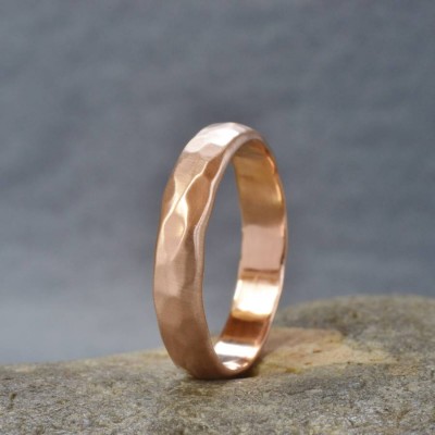 Rose Gold Hammered Wedding Ring - The Handmade ™