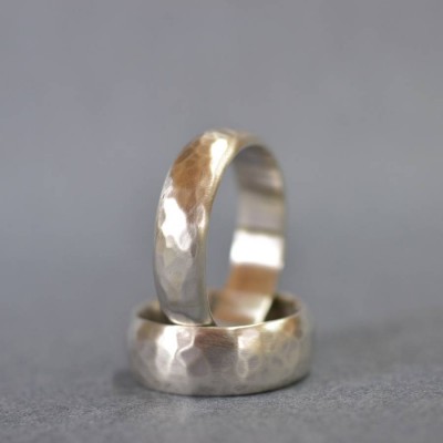 Silver Wedding Ring With Hammered Finish - The Handmade ™