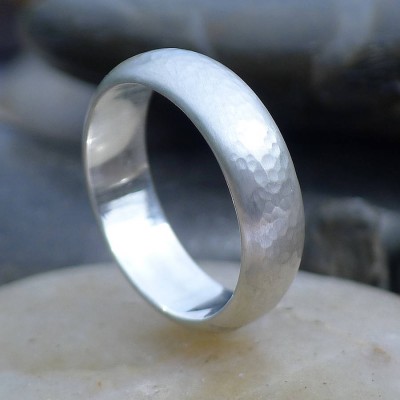 Mens Hammered Silver Ring - The Handmade ™