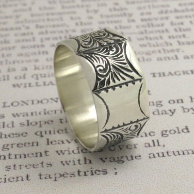 Mens Victorian Style Ring - The Handmade ™