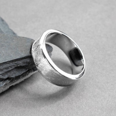Meteorite Inlaid Silver Ring - The Handmade ™