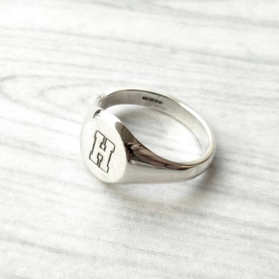 Personalised Round Initial Silver Signet Ring - The Handmade ™