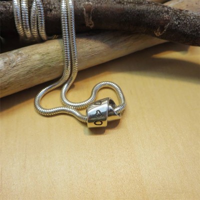 Silver Infinity Knot Necklace - The Handmade ™