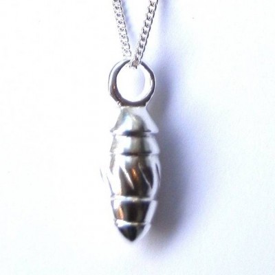 Silver Toggle Twisted Pendant - The Handmade ™