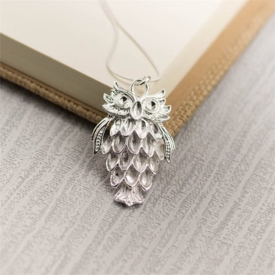 Silver Wise Owl Pendant - The Handmade ™