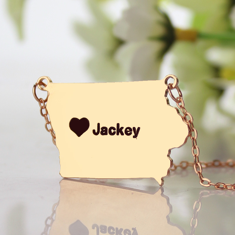 Iowa State USA Map Necklace With Heart Name Rose Gold - The Handmade &trade;