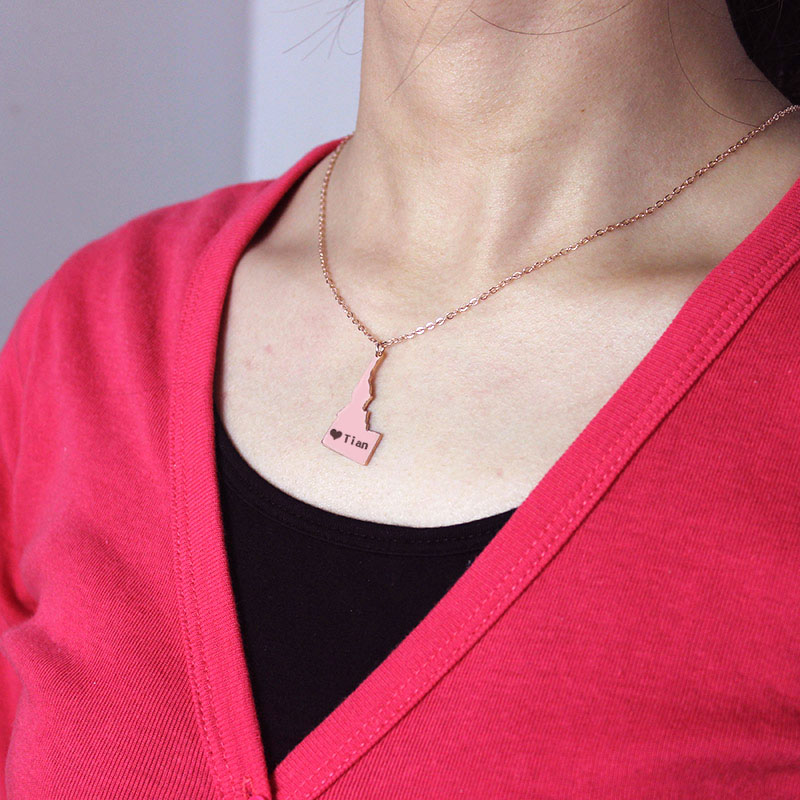Idaho State USA Map Necklace With Heart Name Rose Gold - The Handmade &trade;