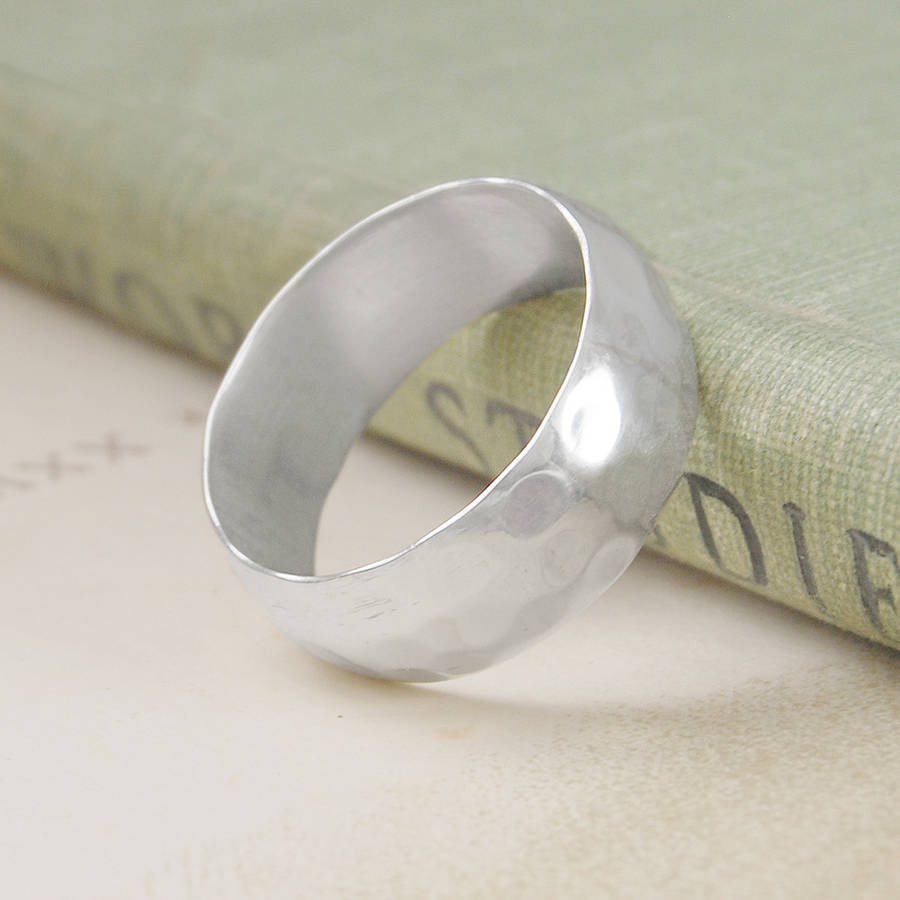 Mens Hammered Silver Ring - The Handmade &trade;