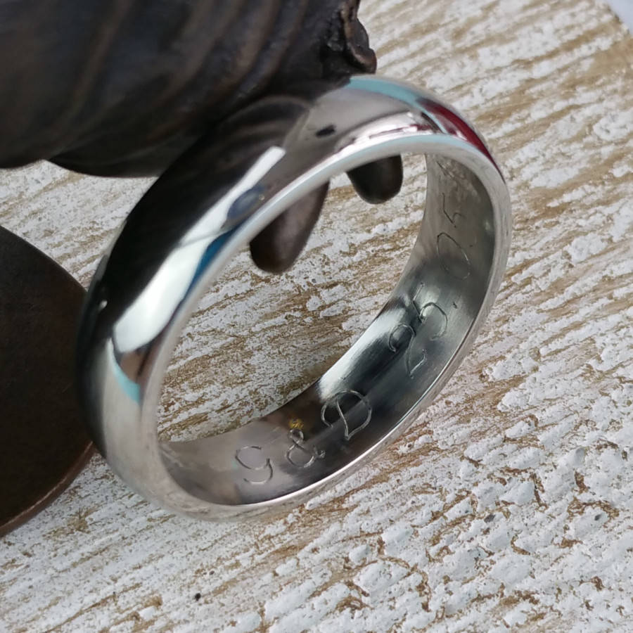 Gentlemans Gold Wedding Ring With Personalisation - The Handmade &trade;